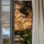 Anima Deluxe מלון דירות 4*