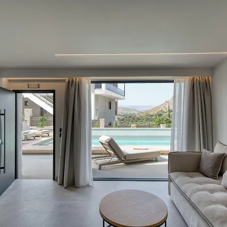 Anima Deluxe Aparthotel 4*